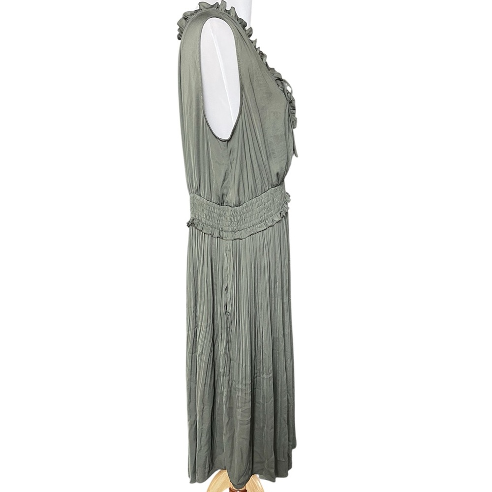 Lane Bryant pleated olive green midi dress - Picture 3 of 8